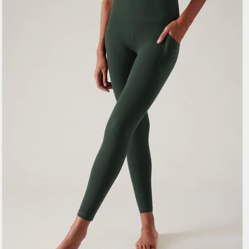 Athleta SALUTATION STASH TIGHT Seaweed Medium